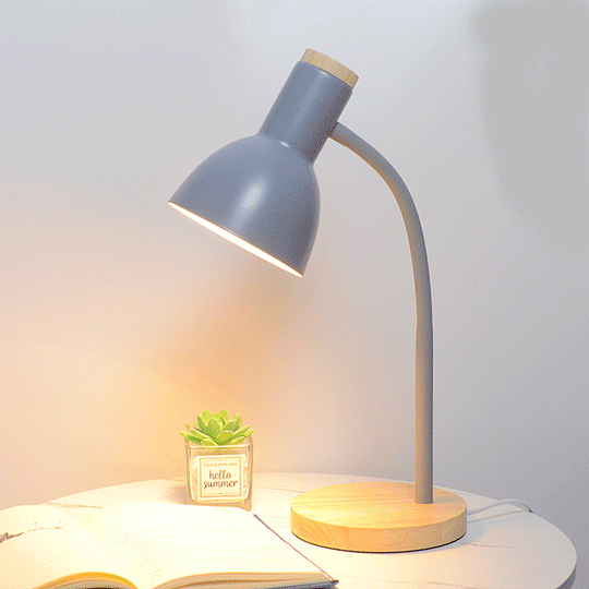 Nordic Style Metal Desk Lamp - Gentle And Kid-Friendly Study Light For Childrens Bedroom Grey