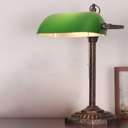 Alya - Traditional Green Glass Bronze Nightstand Lamp with Pull Chain