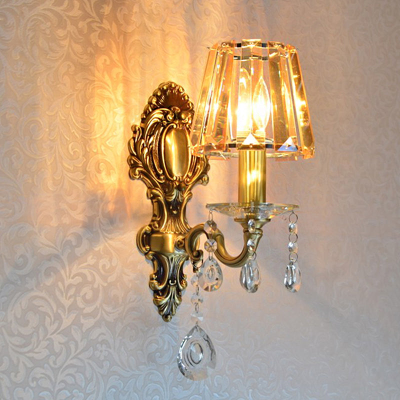 Traditional Brass 1-Light Candle Wall Sconce With Clear Crystal Shade