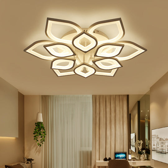 Wide Leaf Flush Ceiling Light - Simple Acrylic LED Flush Mount Fixture in Warm/White/Natural Light, 31.5"/39