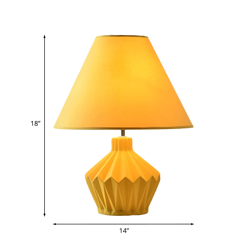 Yellow Ceramic Nightstand Light - Origami Diamond 1-Bulb Table Lamp Country Style