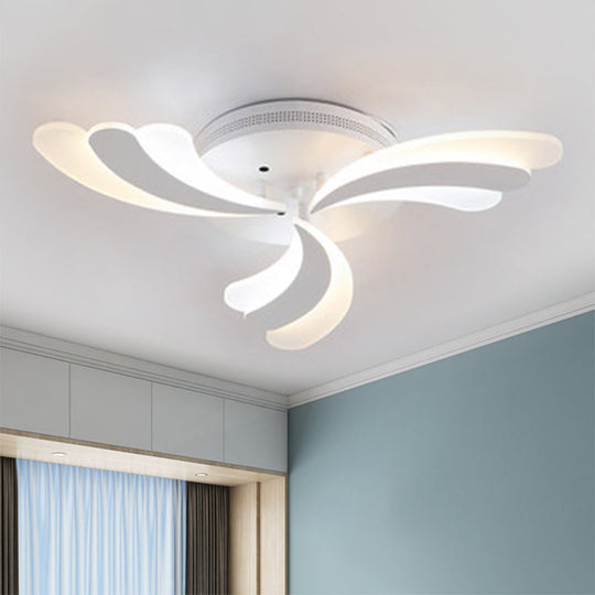 Modern Acrylic Windmill Ceiling Lamp - 3/5/9 Lights - White Flush Mount Light Fixture in Warm/White/Natural Light