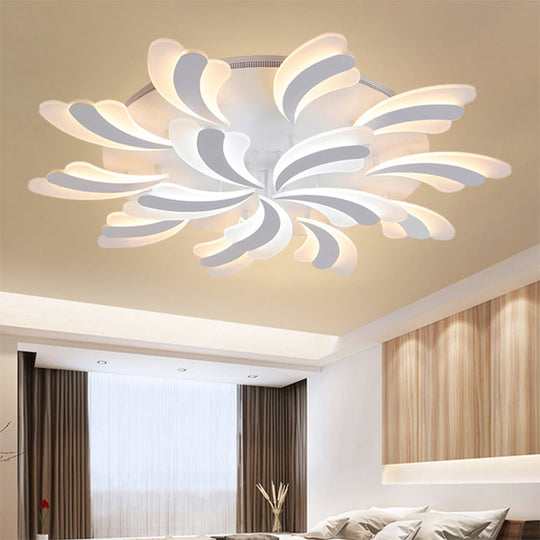 Modern Acrylic Windmill Ceiling Lamp - 3/5/9 Lights - White Flush Mount Light Fixture in Warm/White/Natural Light