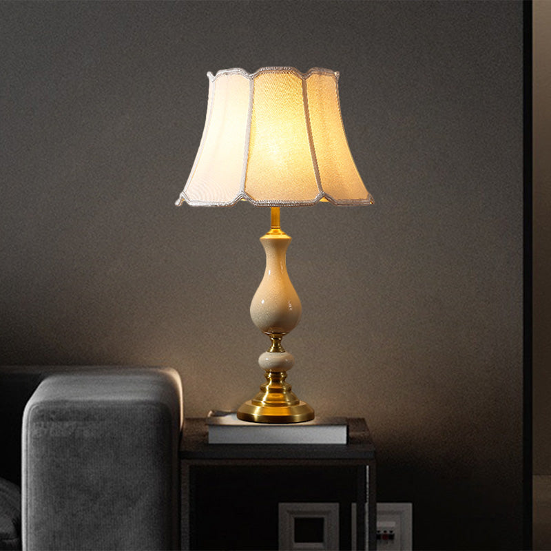 Traditional Bell Shaped Desk Lamp - 1-Light Nightstand Light For Bedside