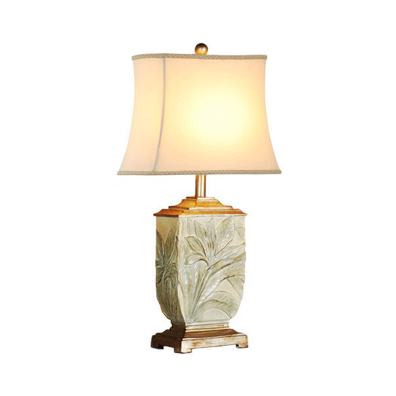 Vintage Style White Fabric Table Lamp With Flared Shade - Perfect For Guest Room Décor