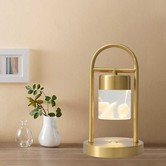 Nusakan - Simplicity Clear Glass LED Desk Light with U-Shaped Metal Frame - Gold