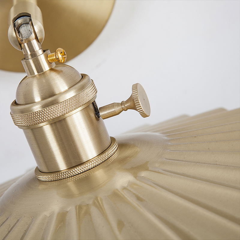 Retro Radial Wave Wall Sconce - Brass Finish Bedside Lamp