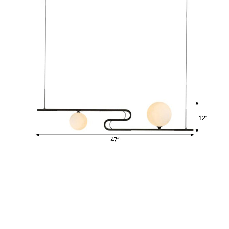 Lustre suspendu moderne avec verre laiteux et design de ligne pliante en noir pour îlot de salle à manger - Simplicity Modo