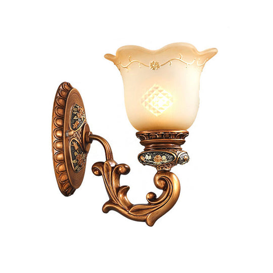 Traditional Cream Glass Scalloped-Edge Wall Sconce - Bedroom Light Kit With 1-Light Brass Design