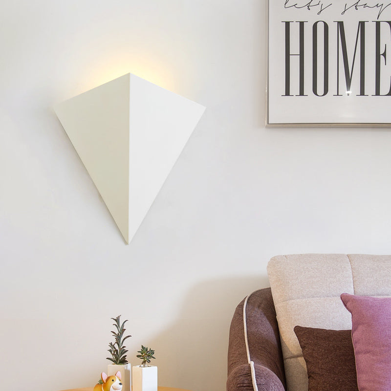 Minimalist Triangle Metallic Wall Lamp With Led Warm/White Lighting For Living Room