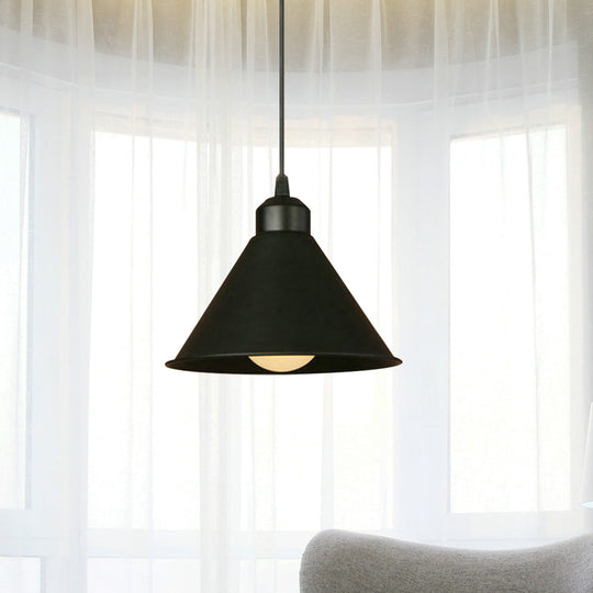 Modern 1-Light Cone Pendant Lamp: Black/White Metal Hanging Light With Adjustable Cord Black