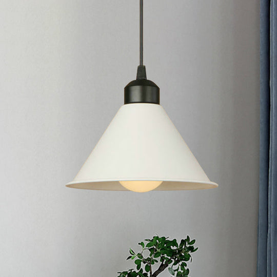 Modern 1-Light Cone Pendant Lamp: Black/White Metal Hanging Light With Adjustable Cord White