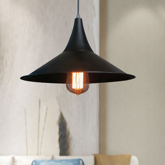 Modern Conic Shade Pendant Light in Black/White for Dining Table