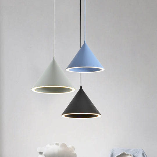 Stylish Nordic 1-Light Metal Pendant Lamp - 10"/12.5" Diameter in Black/Blue for Table