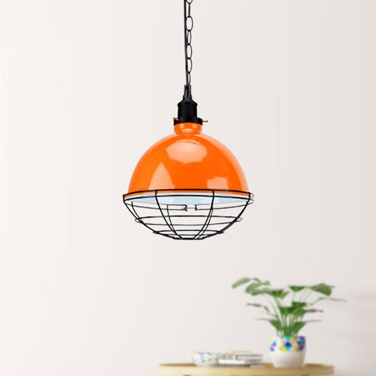 Suspension en métal industriel rétro - Abat-jour en forme de bol, 1 ampoule - Noir/blanc/rouge - Plafonnier d'intérieur avec grille de protection et chaîne