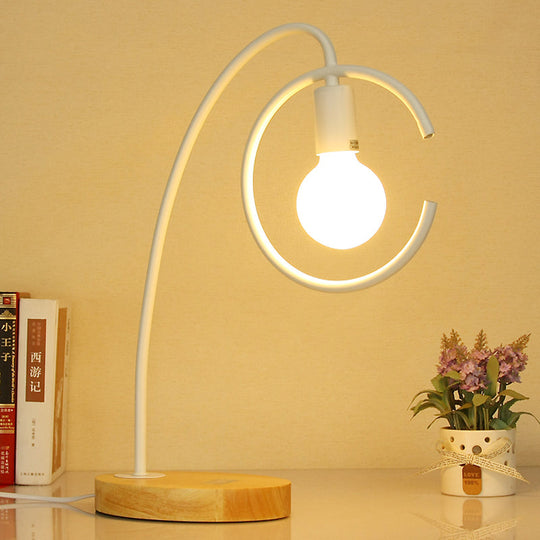 Modern Metal Ring Shaped Table Lamp For Study Room - Black/White