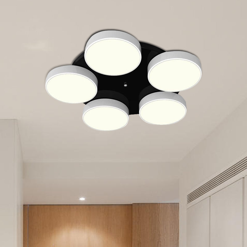 Modern Drum Flush Mount Light with Multiple Heads in Black/White for Study Room