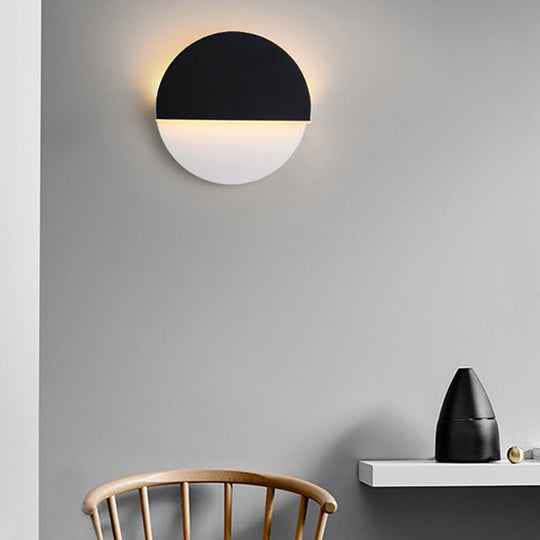 Sleek Black And White Rotatable Led Acrylic Wall Lamp - Simplicity In Design