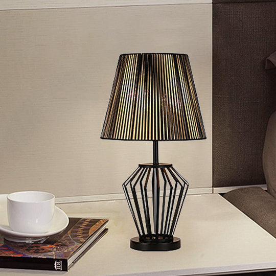 Traditional Black Bucket Table Lamp For Bedroom Nightstand - Single Head Fabric Shade With Wire Cage