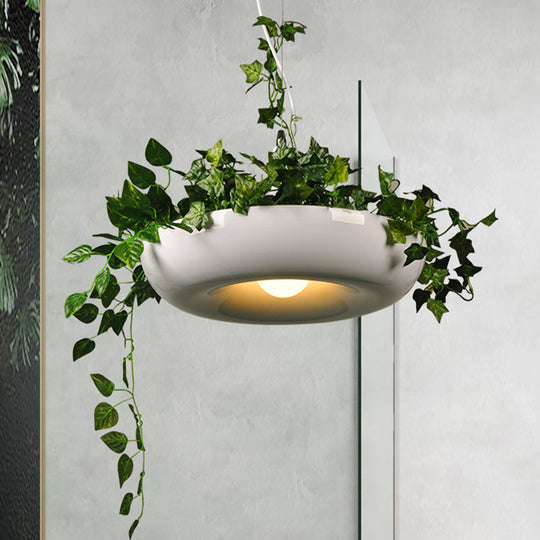 Industrial Aluminium Pendant Ceiling Light With 1 Bulb - Ideal For Restaurants Plants