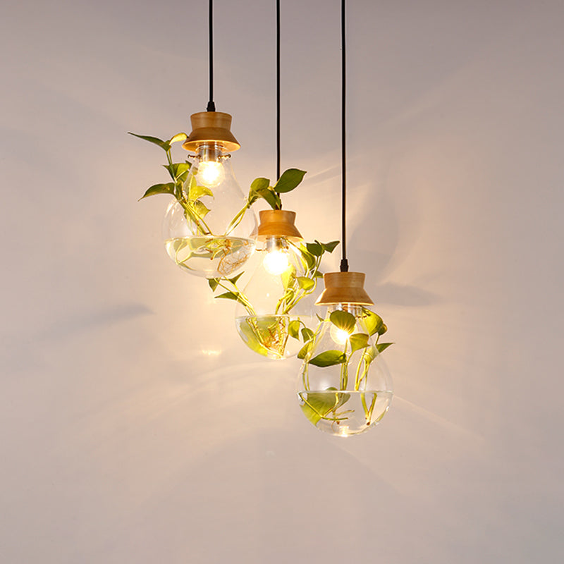 Wooden Cluster Pendant Light with Vintage Bulb Shape and Clear Glass Shades