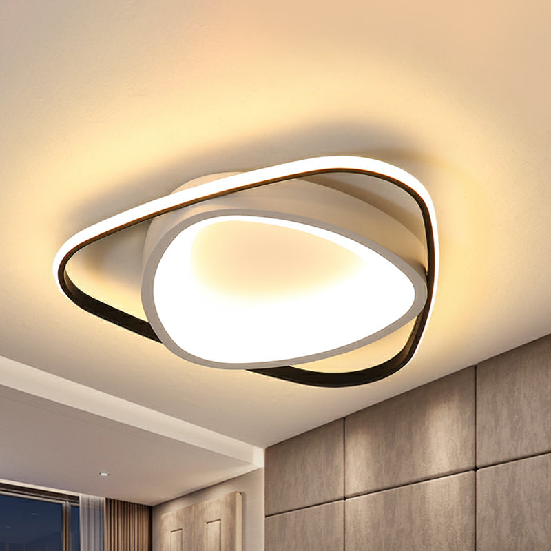 Modern Incurvated Triangle LED Flush Ceiling Light in Black-White, 19.5"/23.5" Width