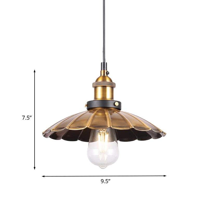 Vintage Gold Pendant Light - Elegant Iron Lid with Retro Cone Shape - Ideal Luminaire for Dining Table