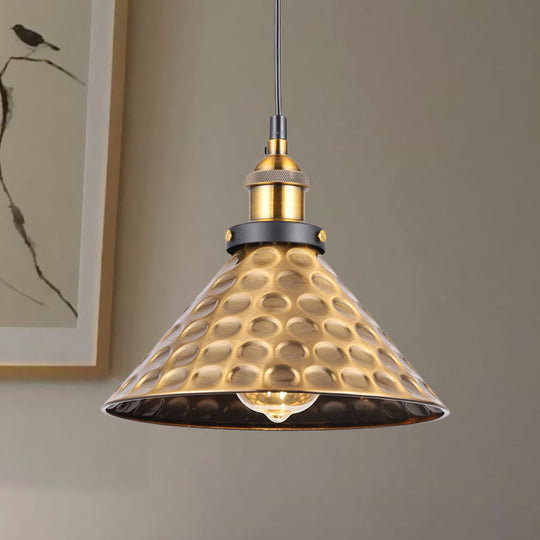 Vintage Gold Pendant Light - Elegant Iron Lid with Retro Cone Shape - Ideal Luminaire for Dining Table