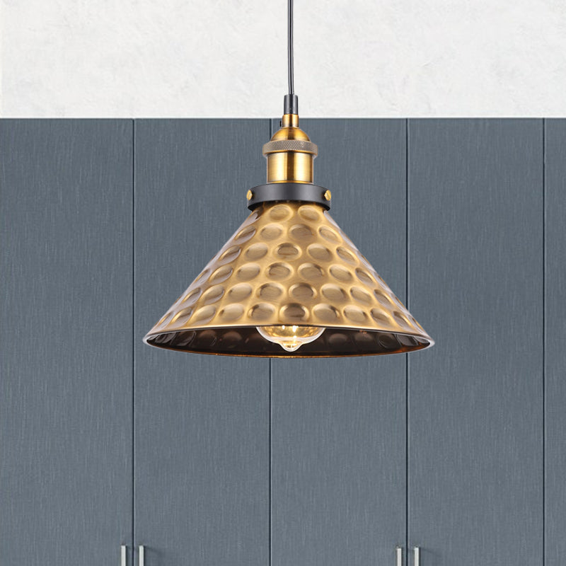 Vintage Gold Pendant Light - Elegant Iron Lid with Retro Cone Shape - Ideal Luminaire for Dining Table