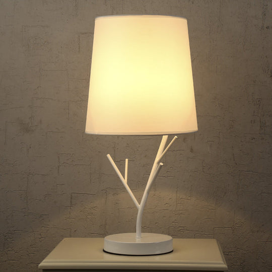 Isabella - Modernist Table Lamp