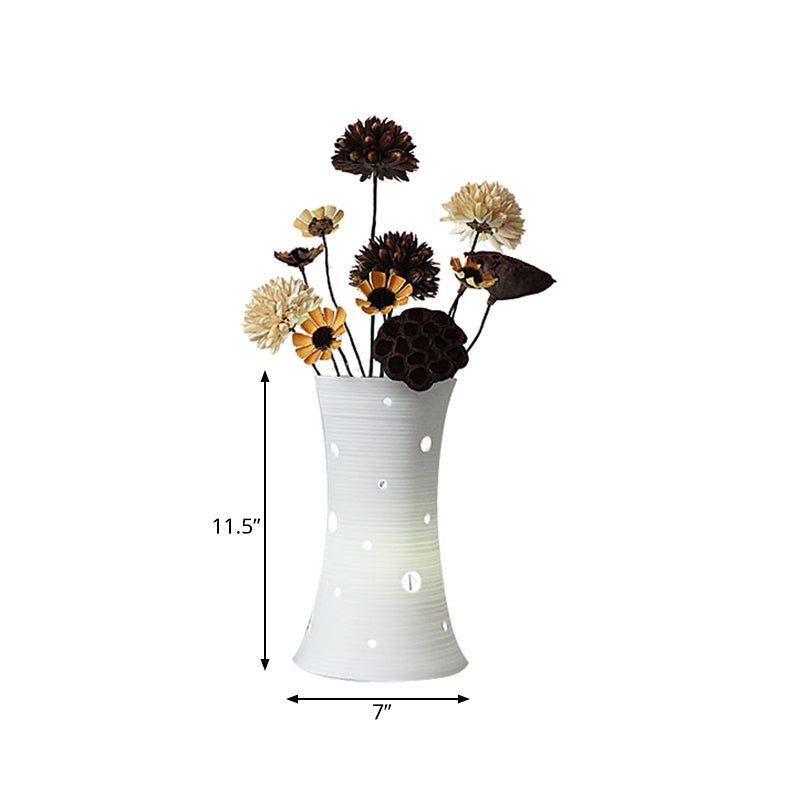 Ceramic White Nightstand Lamp: Led Pastoral Table Light (5.5/7) With Dried Flower Decor