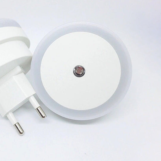 White Round Mini Led Nightlight For Corridor Simple Plug-In Wall Lighting