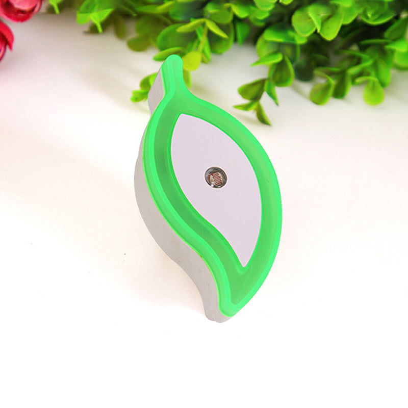 Cartoon Plug-In Led Night Lamp For Kids Room - Plastic Leaf Mini Wall Lighting In Green/Pink/White