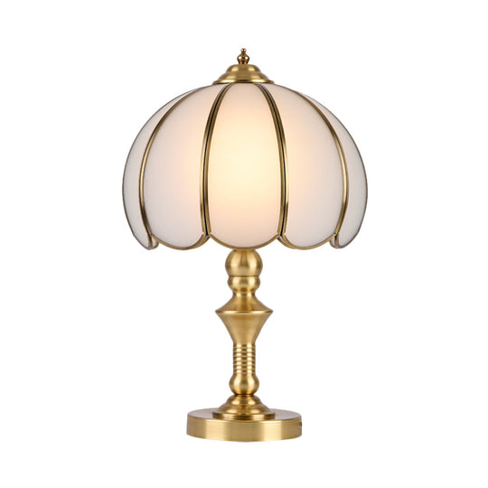 Colonial Gold Table Lamp: Scalloped/Flared Metal Base 1-Light Night Lighting For Bedroom / A