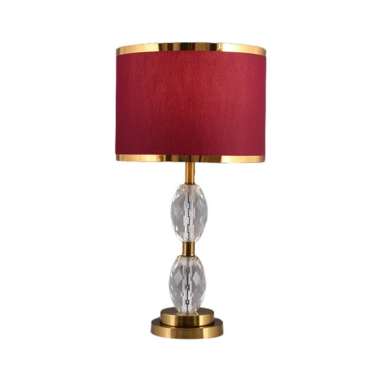 Magalie - Traditional Table Lamp