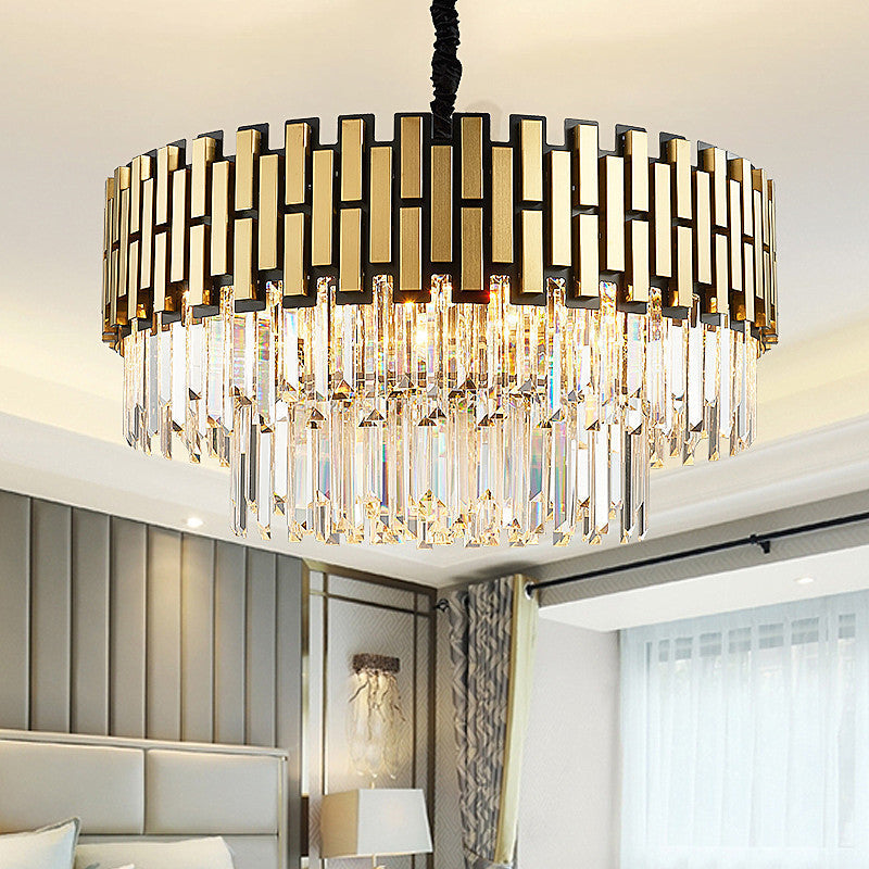 Lustre suspendu contemporain en métal avec abat-jour rond et cristal à facettes - Suspension dorée