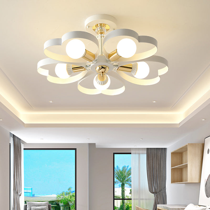 Nordic Style Metal Ceiling Lamp - Heart/Flower Shade, White Finish, 3/5 Lights, for Living Room