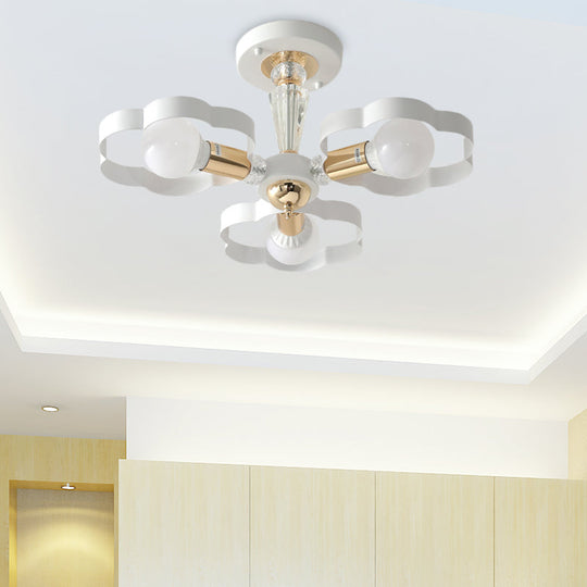 Nordic Style Metal Ceiling Lamp - Heart/Flower Shade White Finish 3/5 Lights For Living Room