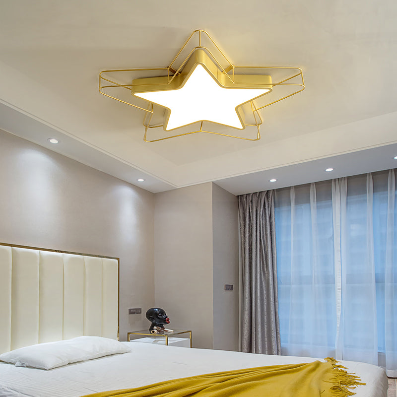 Modern Nordic 5-Point Star LED Flush Mount Ceiling Light - 24.5"/28" Wide, Black/Gold Finish for Bedroom