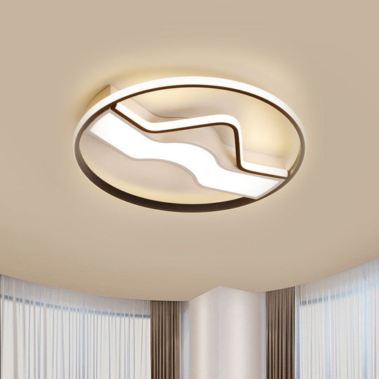 Minimalist LED Restaurant Ceiling Lamp: Round Metallic Shade, 16"/19.5" Wide, Flush Mount, Black