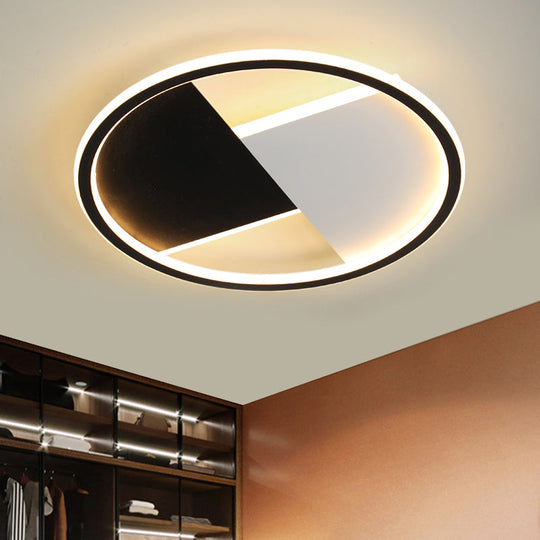 Simple LED Circular Ceiling Light in Black and White - Metal Flush Mount Lamp