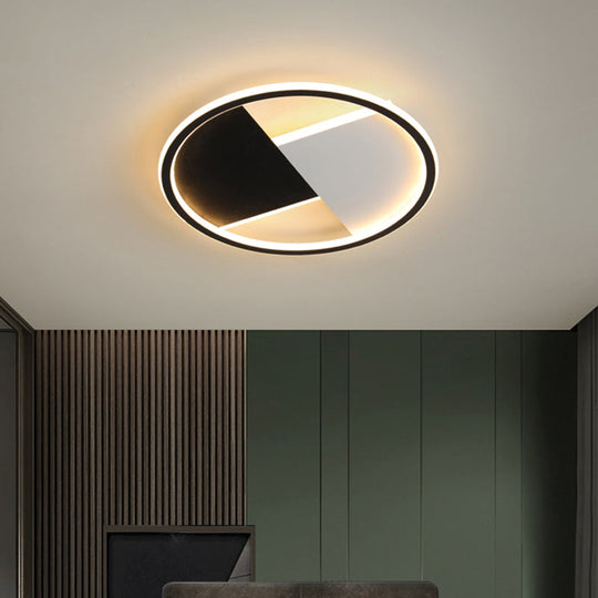 Simple LED Circular Ceiling Light in Black and White - Metal Flush Mount Lamp