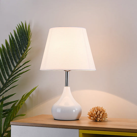 Valentina - Conical Study Room Table Light: Modern Reading Lamp with Vase Base in