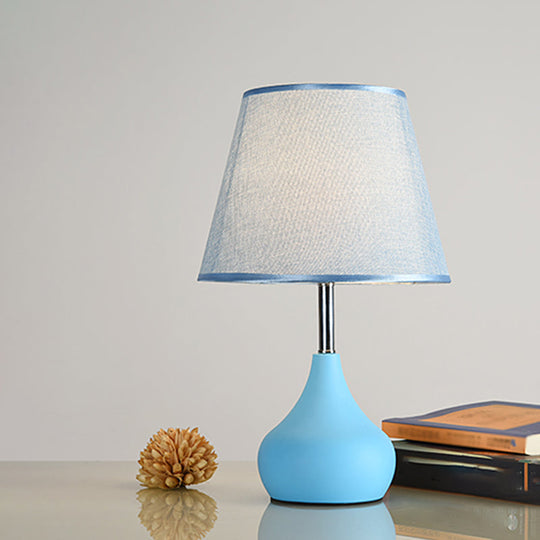 Valentina - Conical Study Room Table Light: Modern Reading Lamp with Vase Base in