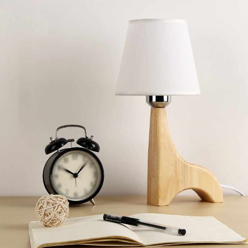 Tejat Prior - Giraffe Table Lamp