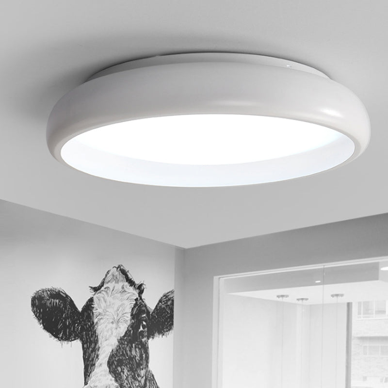 Nordic Metal Black/White Circular Flush Mount Ceiling Light - Warm/White LED Bedroom Fixture with Acrylic Diffuser