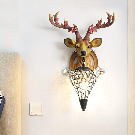 Rustic 1-Head Deer Wall Lamp With Crystal Shade In Gold/Grey/White