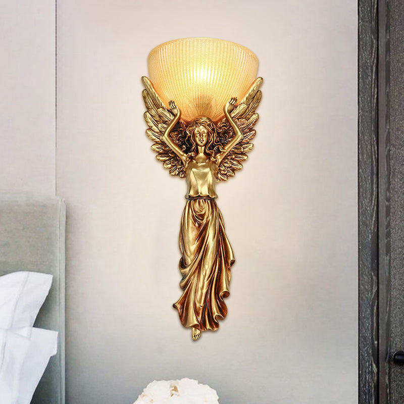 Traditional Wall Lamp With Frosted Glass Shade - White/Gold Finish Perfect For The Living Room