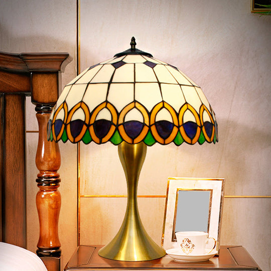 Valeria - Brass 1-Light Nightstand Lighting Traditional Bowl Stained Art Glass Desk Lamp with Peacock Feather Pattern in Brass