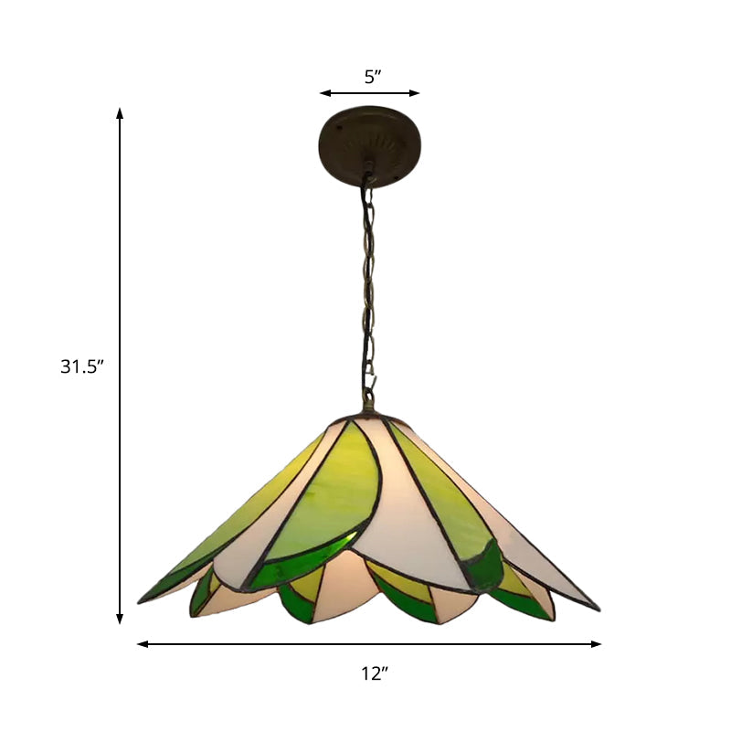 Tiffany-Style Green Stained Glass Pendant Light with Bloom Design